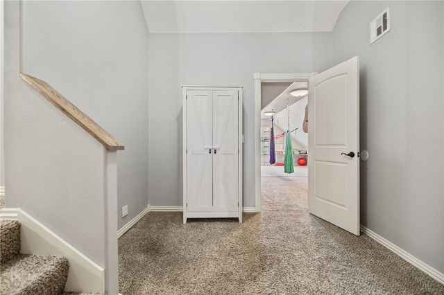 1406 N Latisha Lane, Siloam Springs, AR 72761