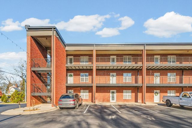 540 N 2nd St Unit 302, Clarksville, TN 37040