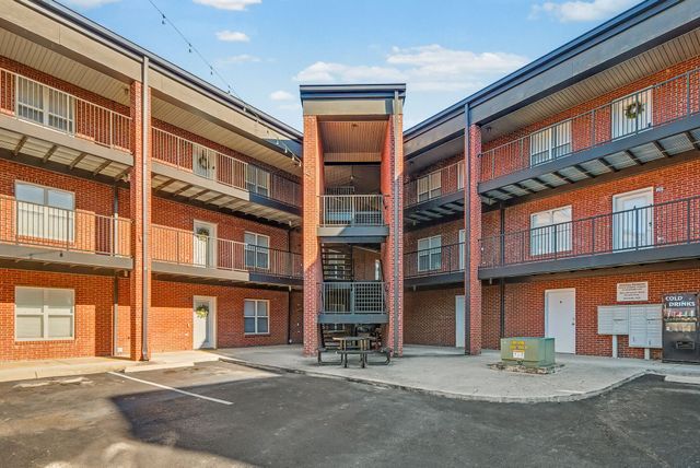 540 N 2nd St Unit 302, Clarksville, TN 37040