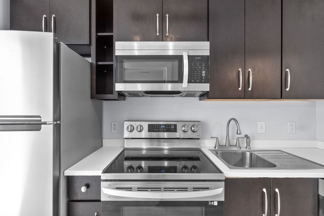 540 N 2nd St Unit 302, Clarksville, TN 37040