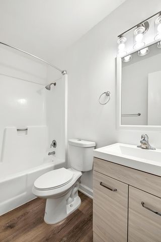 5162 NE 6th Avenue 317, Oakland Park, FL 33334