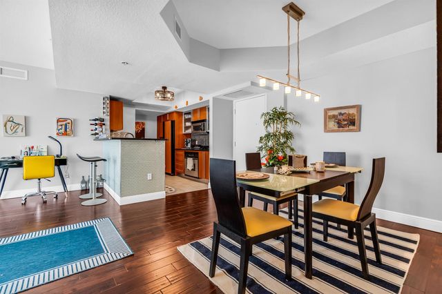 1551 N FLAGLER Drive 817, West Palm Beach, FL 33401