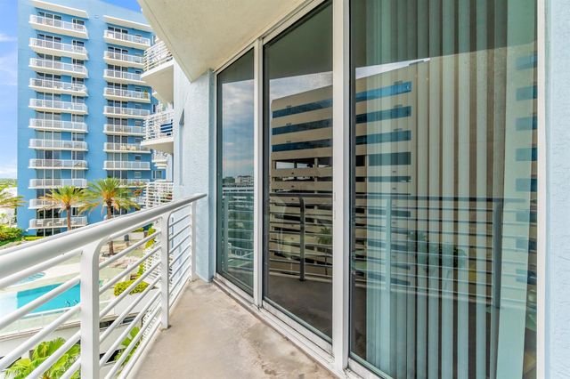 1551 N FLAGLER Drive 817, West Palm Beach, FL 33401