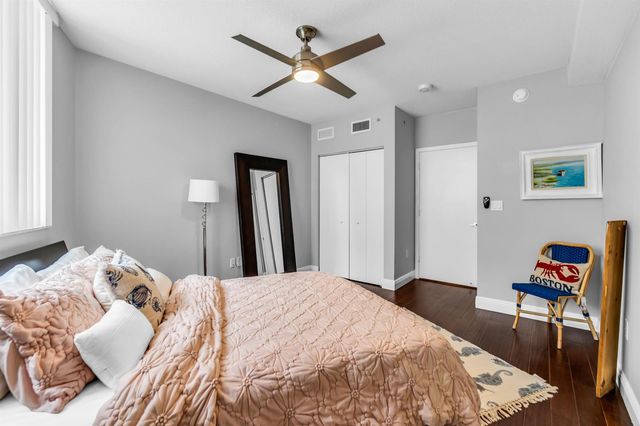 1551 N FLAGLER Drive 817, West Palm Beach, FL 33401