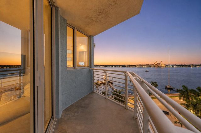 1551 N FLAGLER Drive 817, West Palm Beach, FL 33401