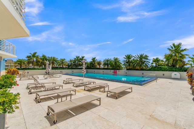 1551 N FLAGLER Drive 817, West Palm Beach, FL 33401