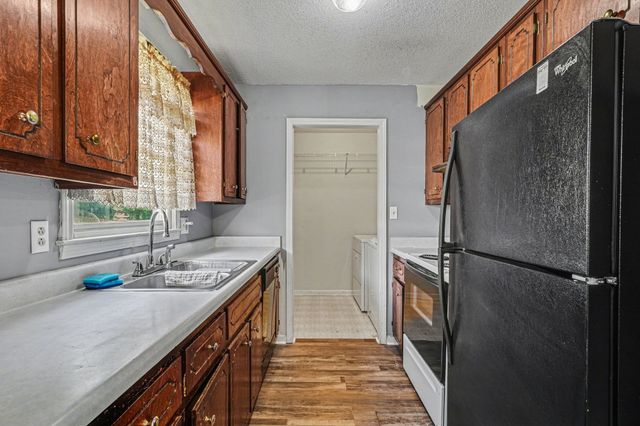 1057 Princeton Ct, Clarksville, TN 37042