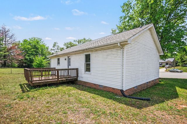 1057 Princeton Ct, Clarksville, TN 37042