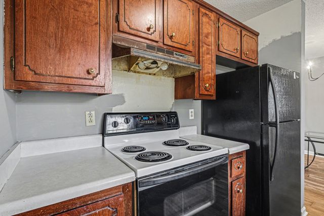 1057 Princeton Ct, Clarksville, TN 37042