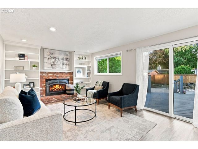 1531 S DOGWOOD St, Cornelius, OR 97113