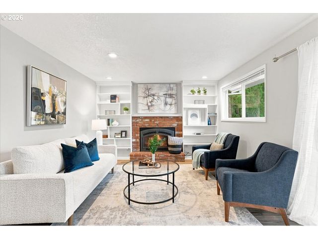 1531 S DOGWOOD St, Cornelius, OR 97113