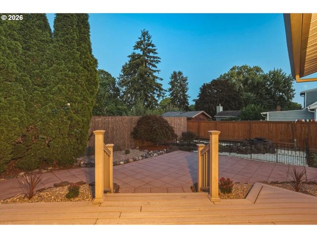 1531 S DOGWOOD St, Cornelius, OR 97113