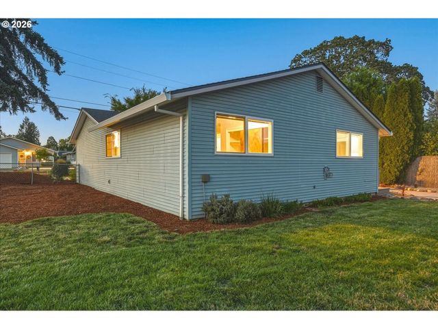 1531 S DOGWOOD St, Cornelius, OR 97113