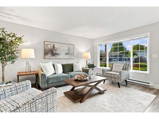 1531 S DOGWOOD St, Cornelius, OR 97113