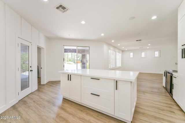 2732 E TAMARISK Street, Gilbert, AZ 85296