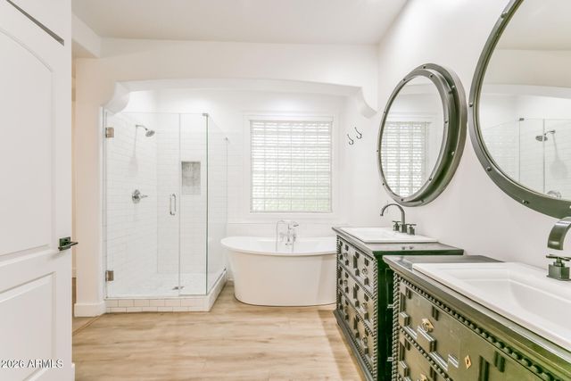 2732 E TAMARISK Street, Gilbert, AZ 85296