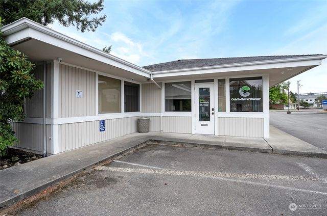 9124 Gravelly Lake Drive SW, Lakewood, WA 98499