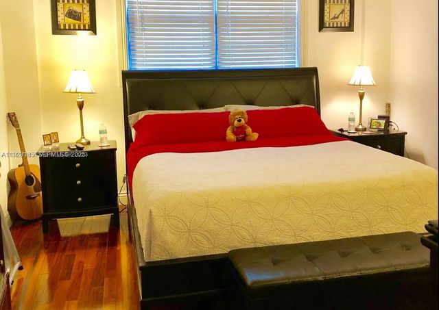 19390 Collins Ave 307, Sunny Isles Beach, FL 33160