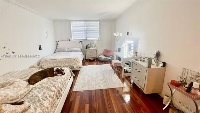 19390 Collins Ave 307, Sunny Isles Beach, FL 33160