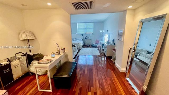 19390 Collins Ave 307, Sunny Isles Beach, FL 33160