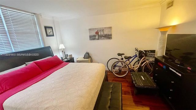 19390 Collins Ave 307, Sunny Isles Beach, FL 33160