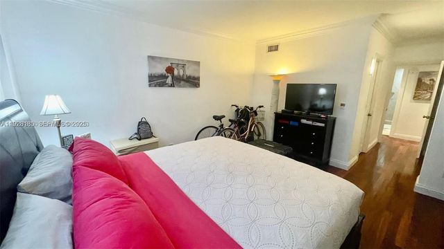 19390 Collins Ave 307, Sunny Isles Beach, FL 33160