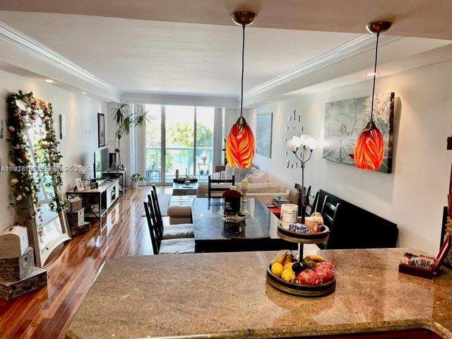 19390 Collins Ave 307, Sunny Isles Beach, FL 33160