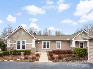 3901 Wood Duck Way, Hendersonville, NC 28792