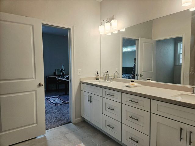 1611 NW 121ST WAY, Gainesville, FL 32606