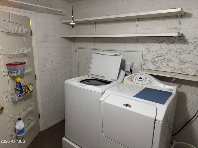 5832 E COLBY Street, Mesa, AZ 85205