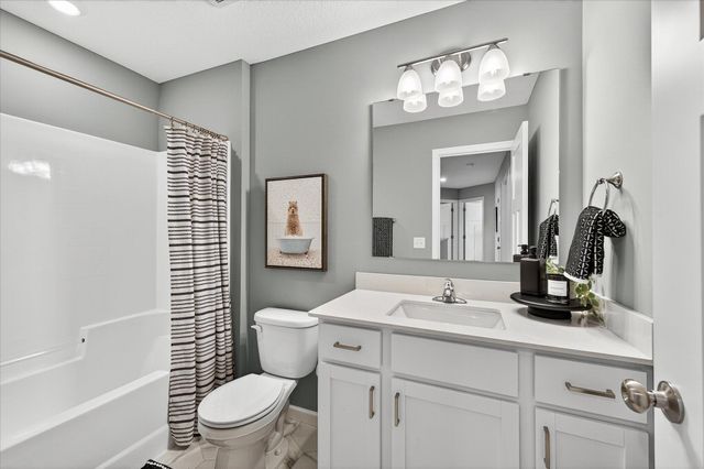 8824 Riverstone Avenue NE, Monticello, MN 55362