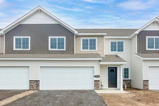 8824 Riverstone Avenue NE, Monticello, MN 55362