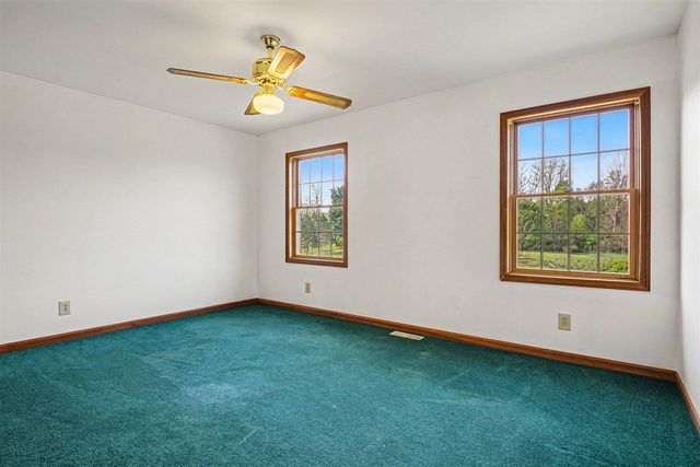 28810 Coulter Street, Edwardsburg, MI 49112