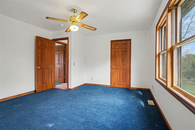 28810 Coulter Street, Edwardsburg, MI 49112