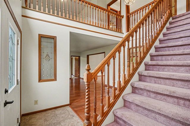 28810 Coulter Street, Edwardsburg, MI 49112