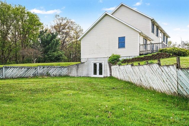 28810 Coulter Street, Edwardsburg, MI 49112
