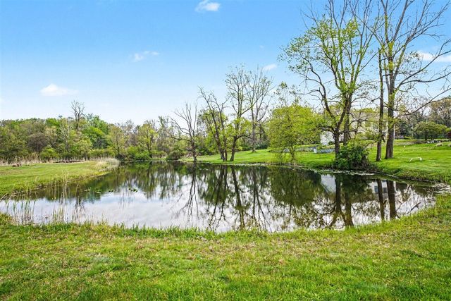 28810 Coulter Street, Edwardsburg, MI 49112