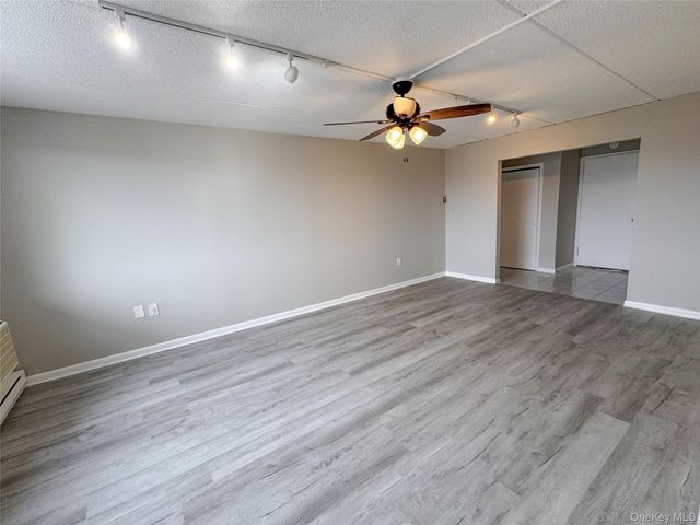 160 Academy Street 9G, Poughkeepsie, NY 12601