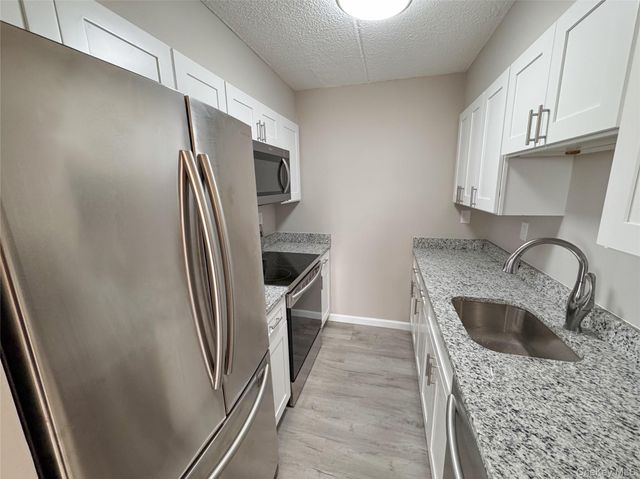 160 Academy Street 9G, Poughkeepsie, NY 12601