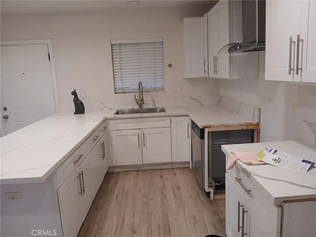 112 E Pine Street, Santa Ana, CA 92701