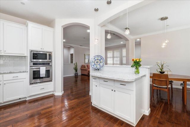 1281 Marseille Ln, Roseville, CA 95747