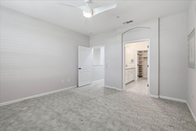 1281 Marseille Ln, Roseville, CA 95747