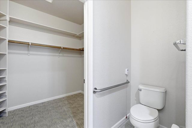 1281 Marseille Ln, Roseville, CA 95747