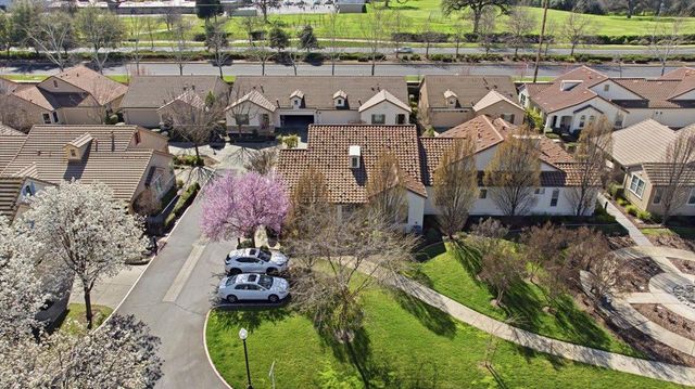 1281 Marseille Ln, Roseville, CA 95747