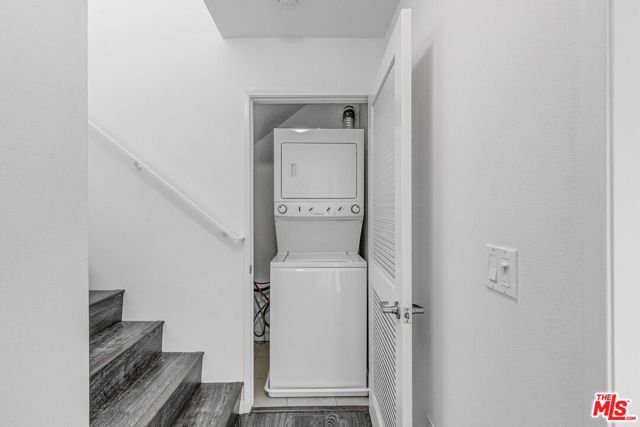 4980 S Centinela Avenue 8, Los Angeles, CA 90066