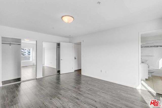 4980 S Centinela Avenue 8, Los Angeles, CA 90066