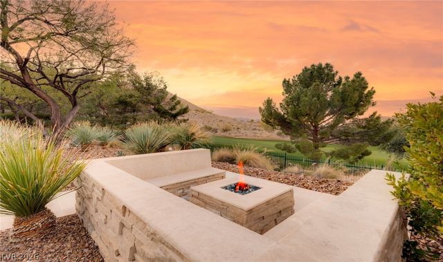 66 Golf Estates Drive, Las Vegas, NV 89141