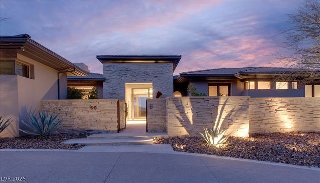 66 Golf Estates Drive, Las Vegas, NV 89141