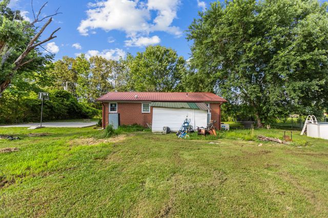 185 Petty Gap Rd, Woodbury, TN 37190
