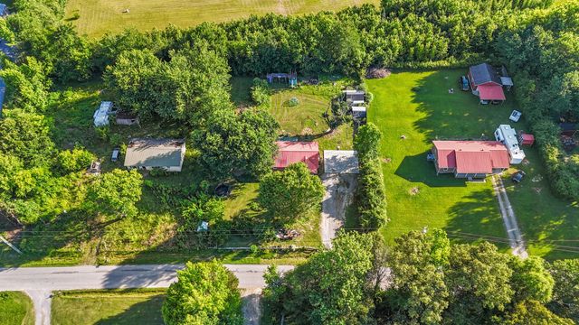 185 Petty Gap Rd, Woodbury, TN 37190